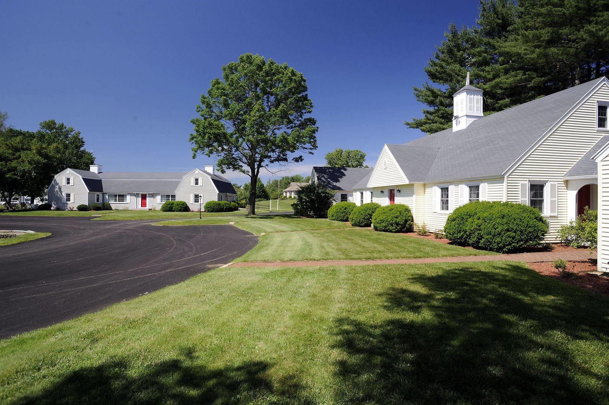 Old Sturbridge Inn & Reeder Family Lodges Exterior photo